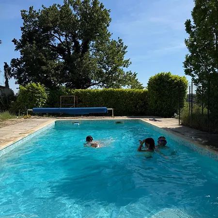Piscine En Drome Provencale Repas Asiatique Sur Demande *