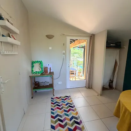 Appartamento Piscine En Drome Provencale Repas Asiatique Sur Demande